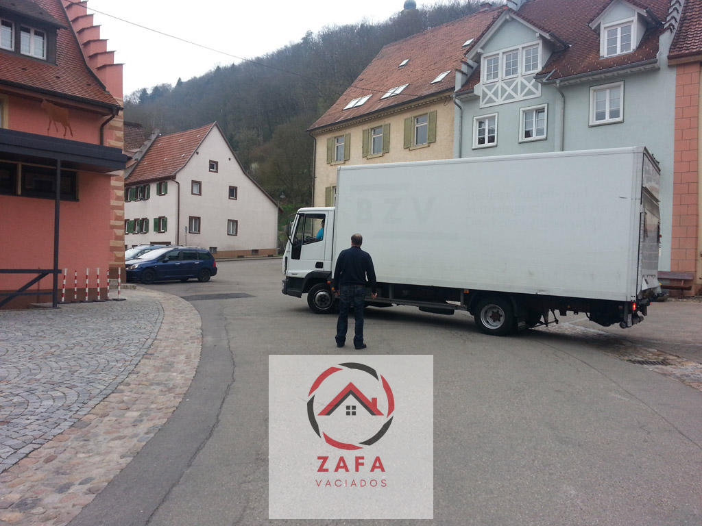 Vaciados ZAFA: la solución para el vaciado de pisos en Molina de Segura